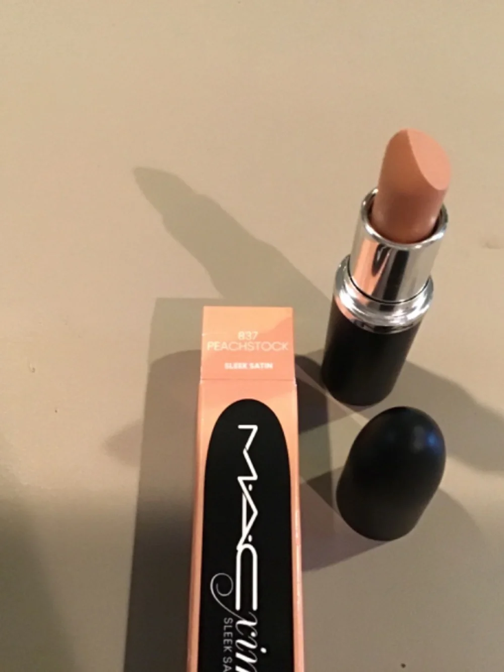 MAC Cosmetics Maximal Sleek Satin Lipstick in “Peachstock” New